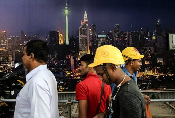 အလုပ်သမားဥပဒေ ချိုးဖောက်သည့် ကုမ္ပဏီပေါင်း ၄၀၀ ကို မလေးရှား ပြစ်ဒဏ်ချမှတ်ခဲ့