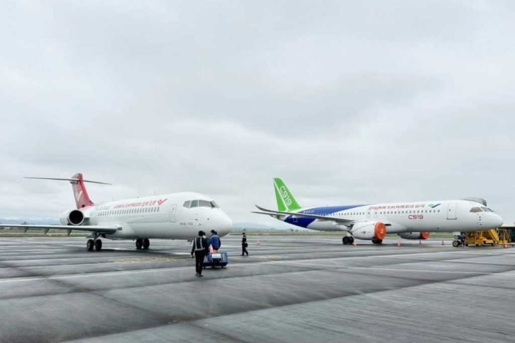 တရုတ်နိုင်ငံထုတ် C919 နှင့်  ARJ21 ဂျက်လေယာဉ်များ အာဆီယံ ၅ နိုင်ငံ လှည့်လည်ပြသ